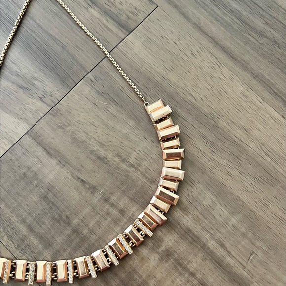 Kendra Scott Rose Gold Necklace - Picture 2 of 6